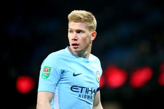 CBA：上海男篮险胜青岛